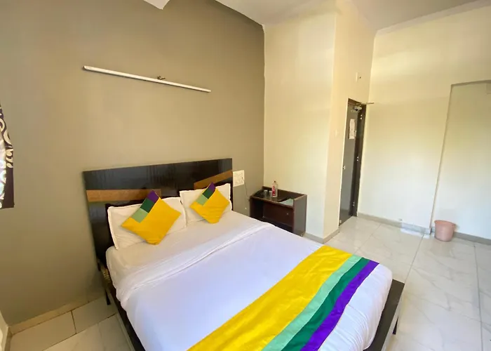 Hotel Aakash Navrangpura Ahmedabad